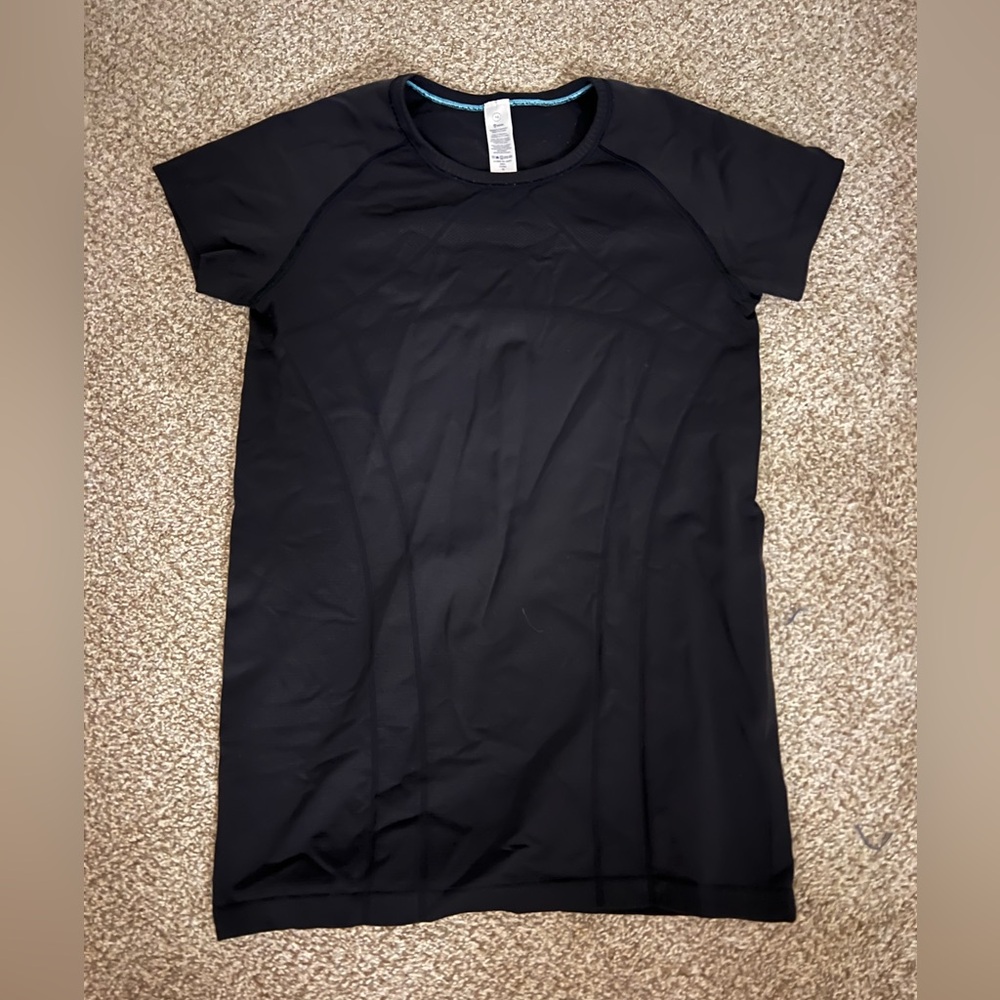 Ivivva top size 14!